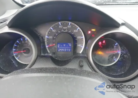 2009 Honda Fit from USA, damaged, VIN JHMGE87229S039551